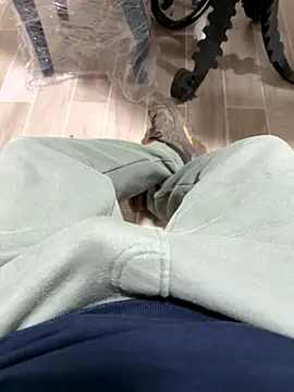 Snapshot of camboys_poyraz chatting on 11/06/25, 08:48 camboys poyraz online show from 11/06/25, 08:48