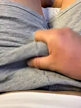 Snapshot of camboys_poyraz chatting on 11/26/25, 10:22 camboys poyraz online show from 11/26/25, 10:22