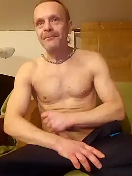 Kuba Gd online show from 12/17/24, 05:26