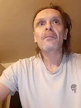 Kuba Gd online show from 12/18/24, 03:26