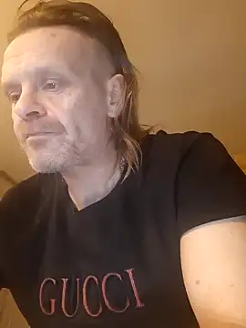 Kuba Gd online show from 12/30/24, 04:08