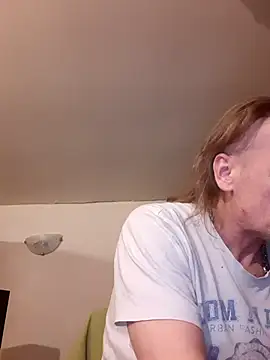 Kuba Gd online show from 03/17/25, 03:03