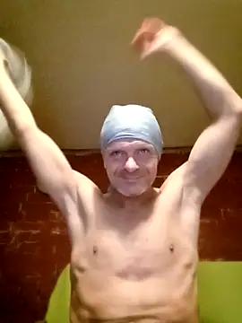 Kuba Gd online show from 10/18/25, 03:24