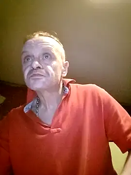 Kuba Gd online show from 12/18/25, 02:17