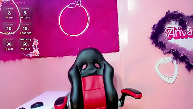 Snapshot of Madiso_Santiel chatting on 09/13/25, 07:24 Madiso Santiel online show from 09/13/25, 07:24