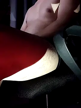 Snapshot of hotboydon2495 chatting on 09/12/25, 03:01 hotboydon2495 online show from 09/12/25, 03:01