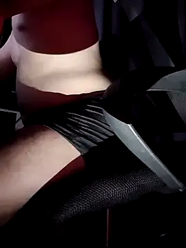 Snapshot of hotboydon2495 chatting on 10/01/25, 01:50 hotboydon2495 online show from 10/01/25, 01:50