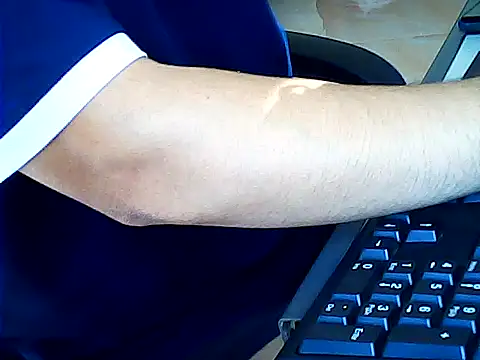 Snapshot of hotboydon2495 chatting on 10/20/25, 07:53 hotboydon2495 online show from 10/20/25, 07:53