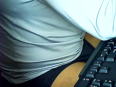 Snapshot of hotboydon2495 chatting on 10/24/25, 01:24 hotboydon2495 online show from 10/24/25, 01:24