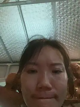 Snapshot of Pyy07 chatting on 02/23/26, 09:28 Pyy07 online show from 02/23/26, 09:28