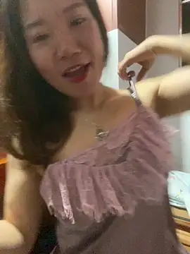 Snapshot of Pyy07 chatting on 03/20/26, 01:05 Pyy07 online show from 03/20/26, 01:05