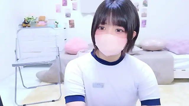 Hinata Sun online show from 02/25/26, 01:54