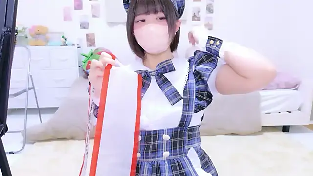 Snapshot of Hinata_Sun chatting on 03/31/26, 02:17 Hinata Sun online show from 03/31/26, 02:17