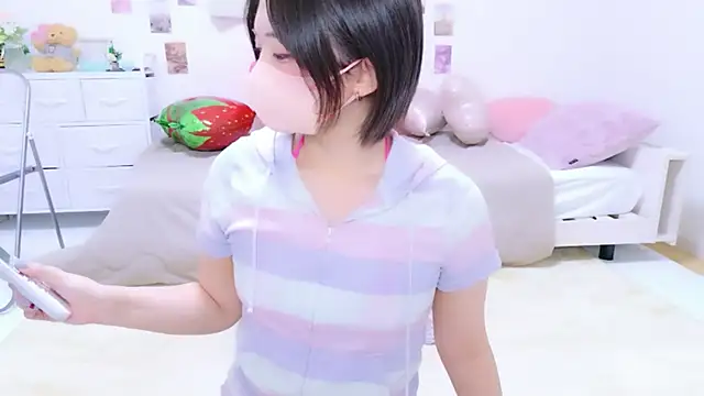 Snapshot of Hinata_Sun chatting on 04/02/26, 08:39 Hinata Sun online show from 04/02/26, 08:39