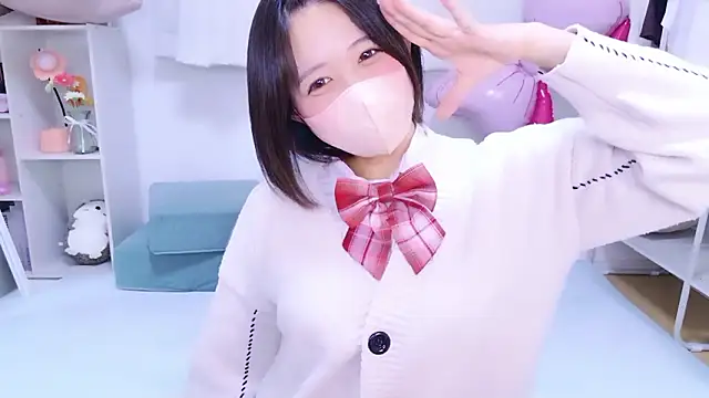 Snapshot of Hinata_Sun chatting on 04/11/26, 09:13 Hinata Sun online show from 04/11/26, 09:13