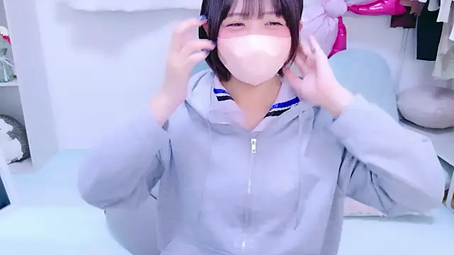 Hinata Sun online show from 05/31/26, 06:31