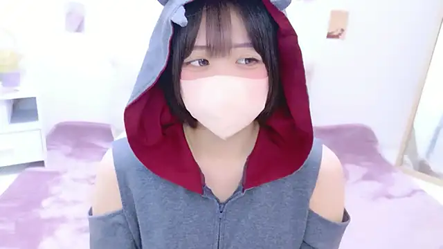 Snapshot of Hinata_Sun chatting on 06/09/26, 12:39 Hinata Sun online show from 06/09/26, 12:39