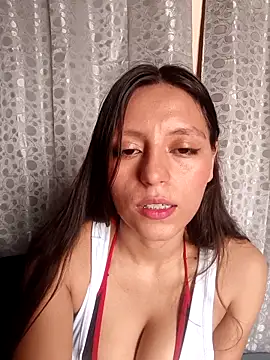 Lahila  online show from 09/16/25, 03:13