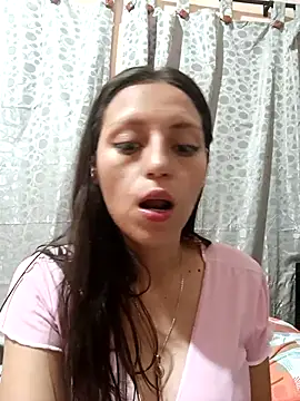 Snapshot of Lahila_ chatting on 03/27/26, 02:28 Lahila online show from 03/27/26, 02:28