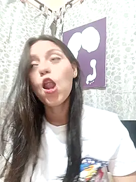 Snapshot of Lahila_ chatting on 03/31/26, 09:59 Lahila online show from 03/31/26, 09:59