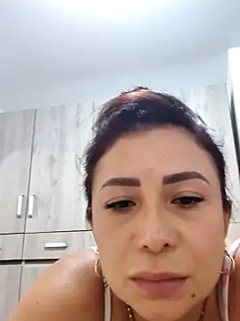 Snapshot of mia_mancinii chatting on 04/14/26, 02:12 mia mancinii online show from 04/14/26, 02:12