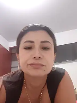 Snapshot of mia_mancinii chatting on 07/02/26, 04:29 mia mancinii online show from 07/02/26, 04:29