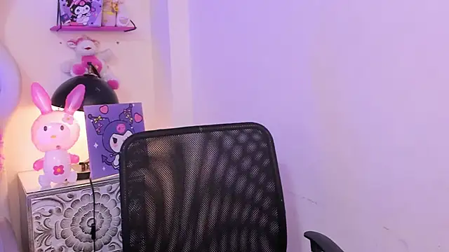 Snapshot of Missy_Aprill chatting on 09/09/25, 12:59 Missy Aprill online show from 09/09/25, 12:59