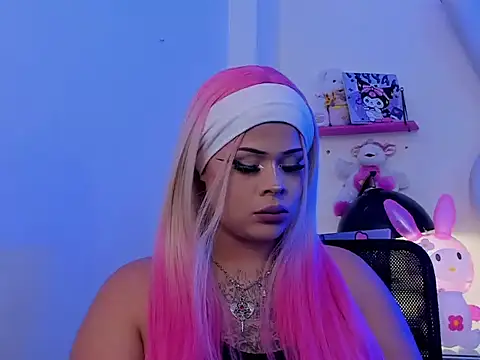 Snapshot of Missy_Aprill chatting on 09/11/25, 01:00 Missy Aprill online show from 09/11/25, 01:00