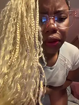 Sweet-Jade online show from 11/19/25, 10:32