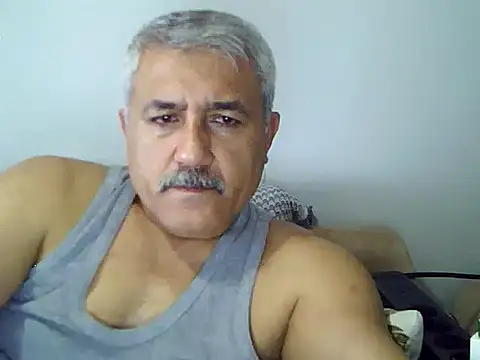 Snapshot of alemci_7434 chatting on 04/19/26, 06:32 alemci 7434 online show from 04/19/26, 06:32