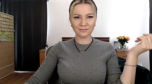 Snapshot of ParadiseAlina chatting on 03/10/25, 02:37 ParadiseAlina online show from 03/10/25, 02:37