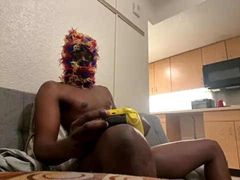 Snapshot of hungdrew9 chatting on 11/09/25, 06:50 hungdrew9 online show from 11/09/25, 06:50