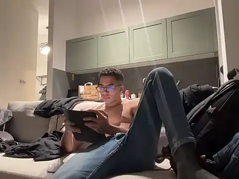 Markitos2323 online show from 11/23/25, 09:47