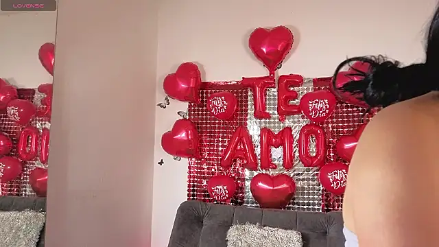 Snapshot of Candy_Chloe02 chatting on 02/15/26, 11:30 Candy Chloe02 online show from 02/15/26, 11:30