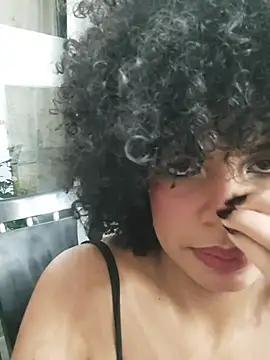 SheyLopez online show from 11/15/25, 02:42