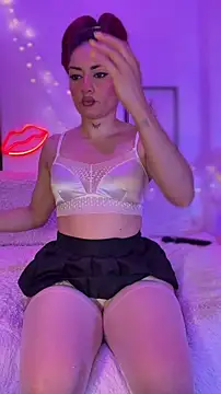 Snapshot of victoria_rossett chatting on 04/22/26, 05:25 victoria rossett online show from 04/22/26, 05:25