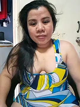 hotlyn45 online show from 12/05/25, 03:04