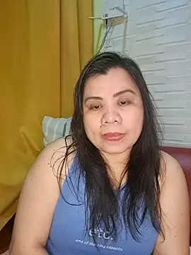 hotlyn45 online show from 02/13/26, 01:29