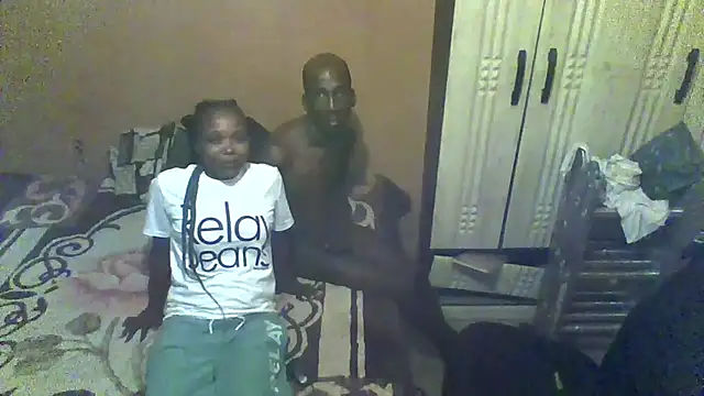 Snapshot of longdickson12345 chatting on 04/18/26, 07:07 longdickson12345 online show from 04/18/26, 07:07