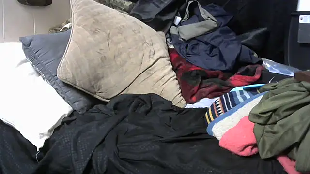 crassanova online show from 02/24/26, 06:50