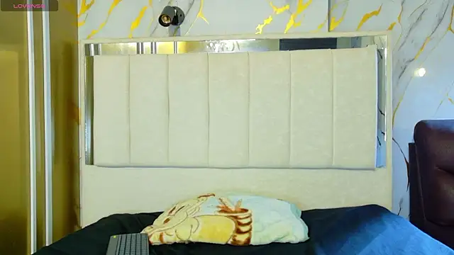 Snapshot of Kristall_06 chatting on 03/07/26, 04:20 Kristall 06 online show from 03/07/26, 04:20