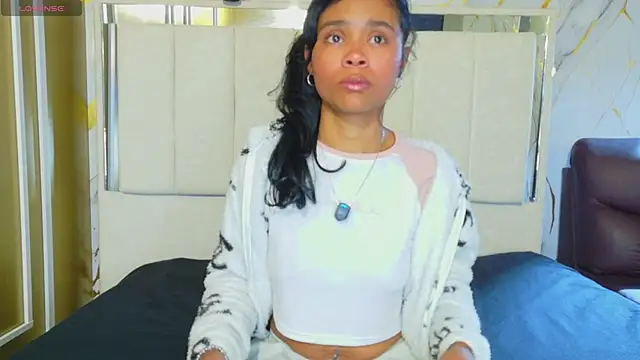 Snapshot of Kristall_06 chatting on 03/09/26, 04:27 Kristall 06 online show from 03/09/26, 04:27