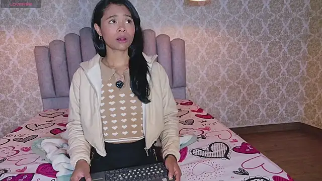 Snapshot of Kristall_06 chatting on 03/15/26, 03:23 Kristall 06 online show from 03/15/26, 03:23