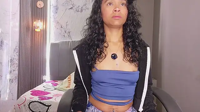 Snapshot of Kristall_06 chatting on 04/01/26, 03:40 Kristall 06 online show from 04/01/26, 03:40