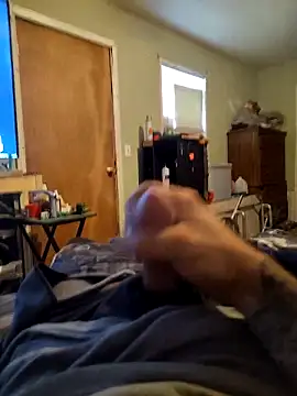 Wolfyking95 online show from 09/28/25, 10:59