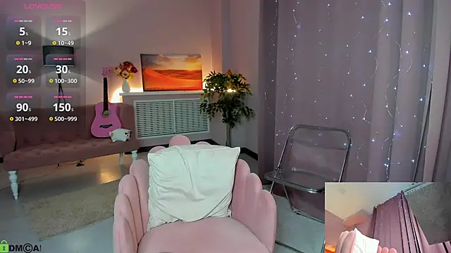 Snapshot of CherryLexi_ chatting on 10/07/25, 11:57 CherryLexi  online show from 10/07/25, 11:57