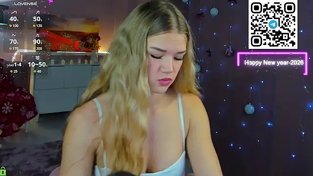 Snapshot of CherryLexi_ chatting on 12/20/25, 03:13 CherryLexi online show from 12/20/25, 03:13