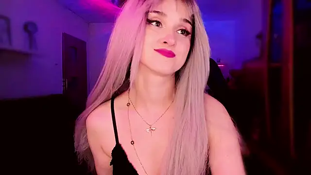 MistressJolie online show from 04/14/26, 06:47