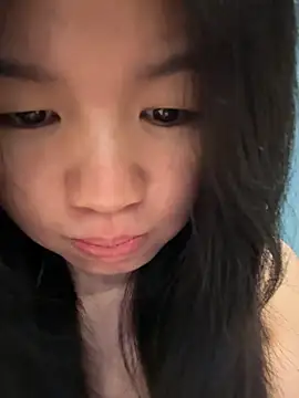 xiaoxun520 online show from 10/26/25, 11:05