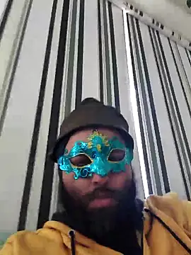 Hothunkdelhi online show from 02/05/26, 08:41